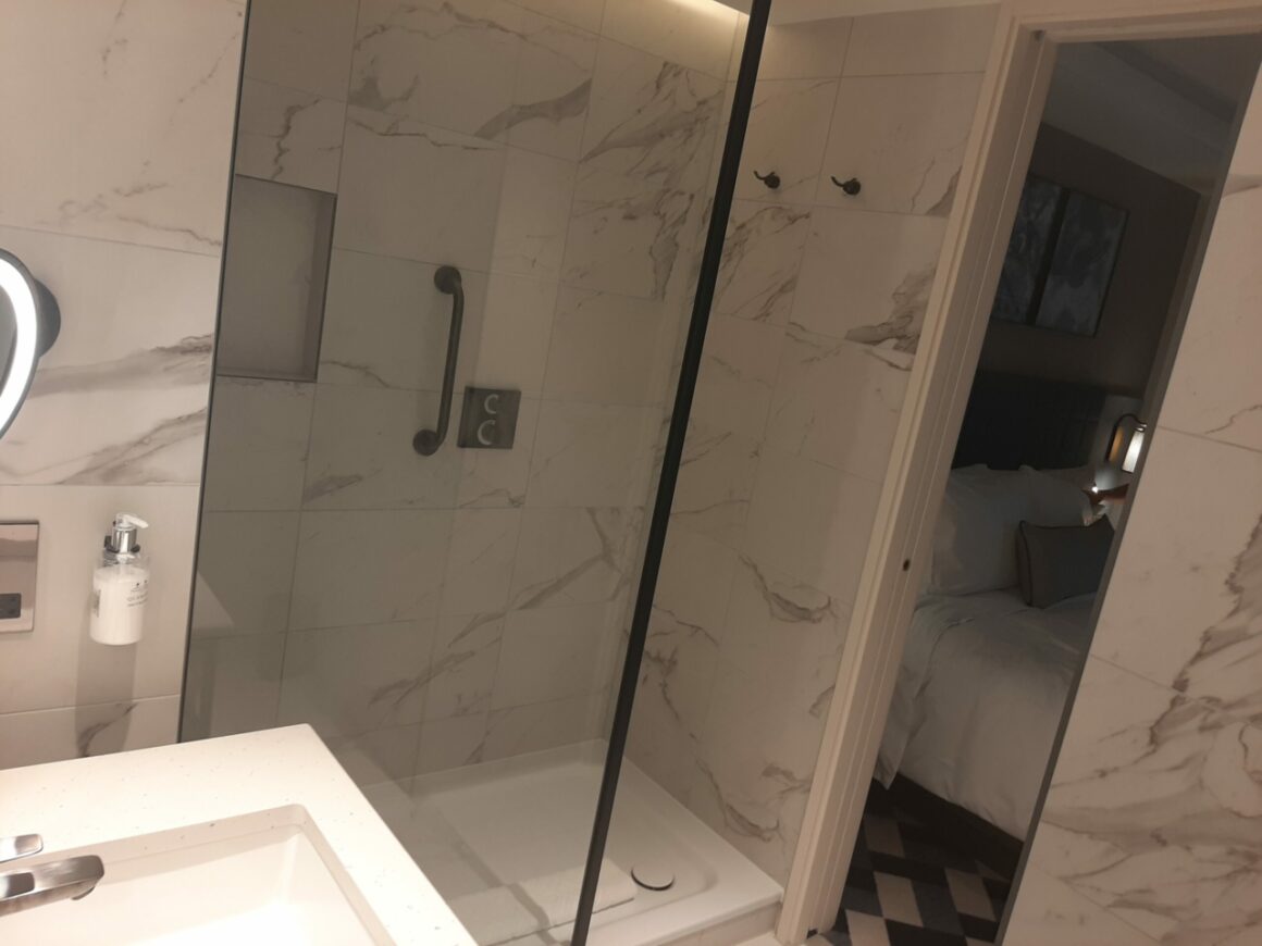New Curio hotel by Hilton bathroom 