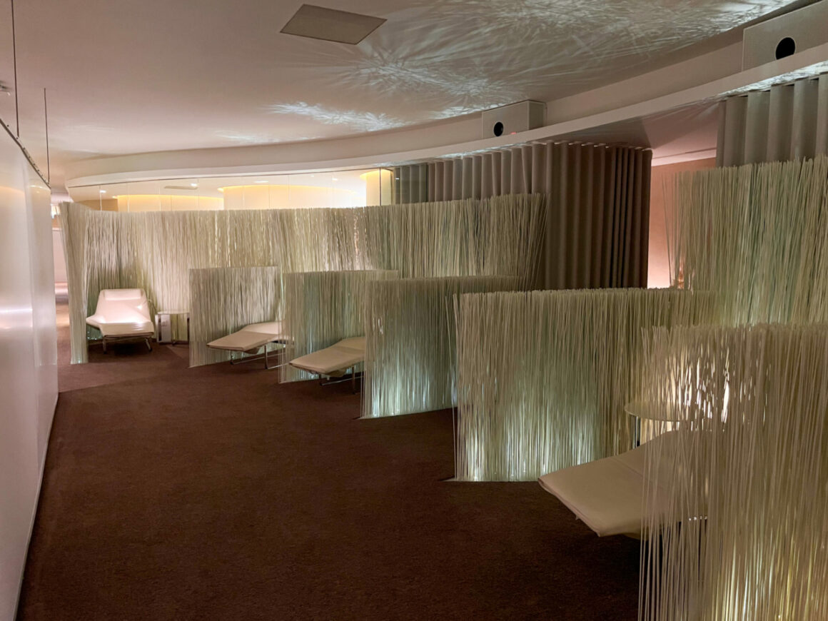 Air France La Première First Class Lounge napzone room