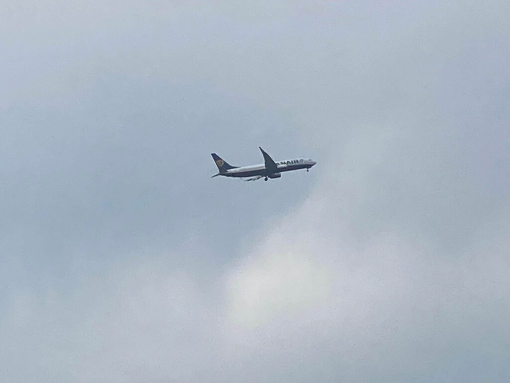 ryanair plane in the sky