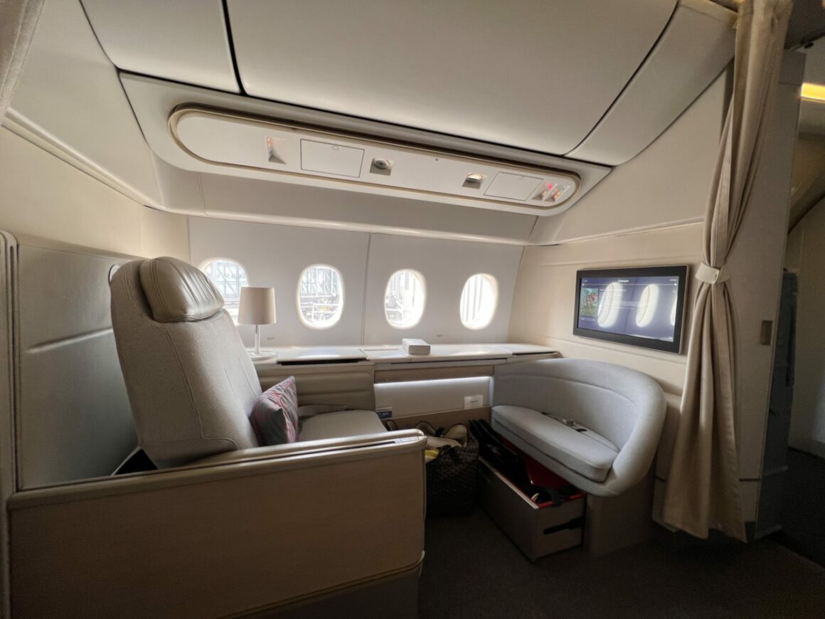 Air France La Première First Class whole cabin look