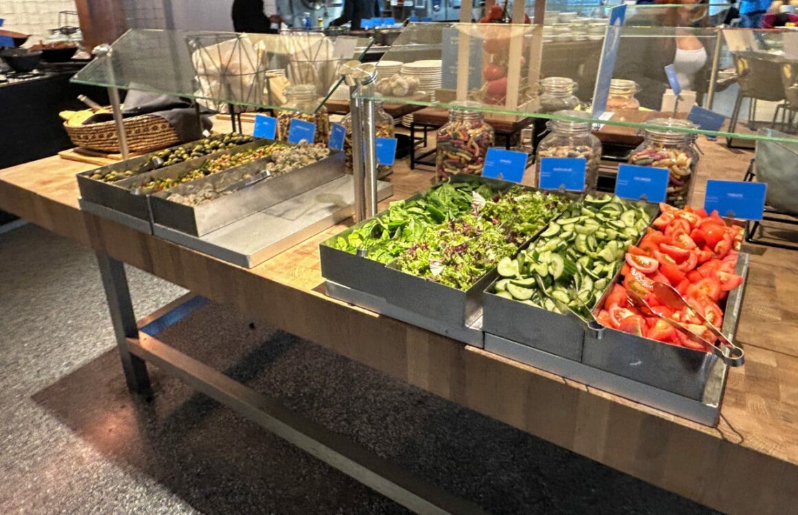 KLM's non Schengen Crown lounge Salad Bar 