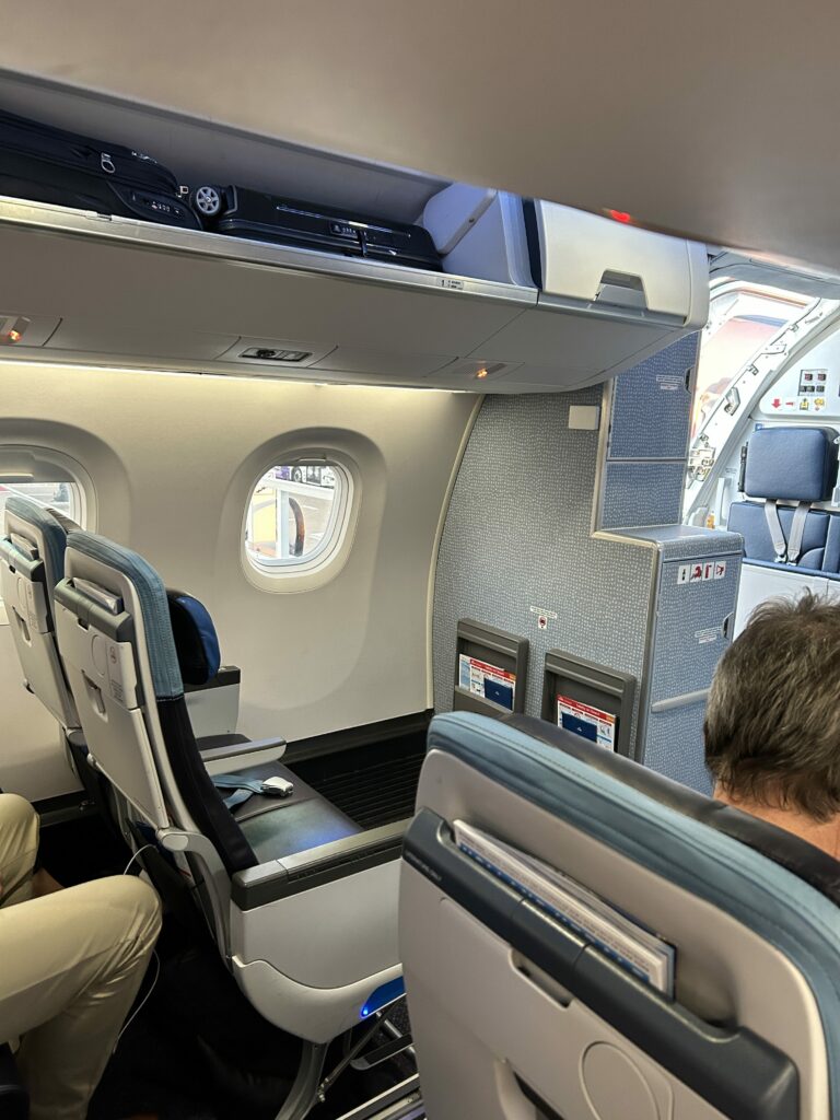 KLM City Hopper E190 Business class Seats 