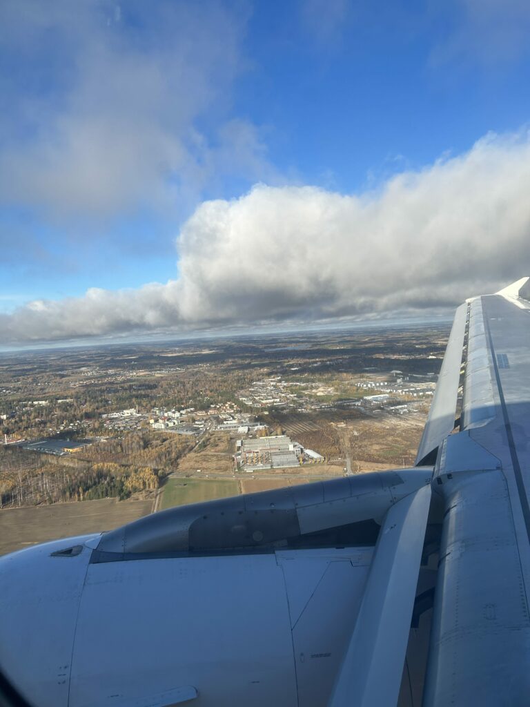 Finnair economy class approach into Helsinki