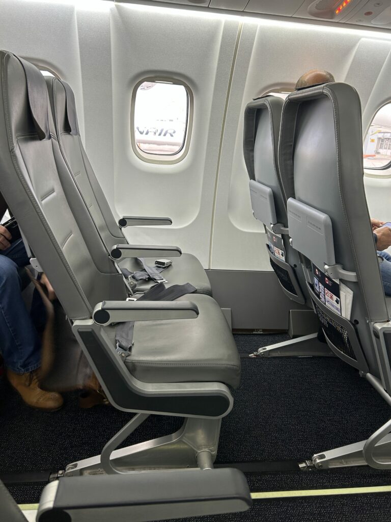 Finnair economy class seats 