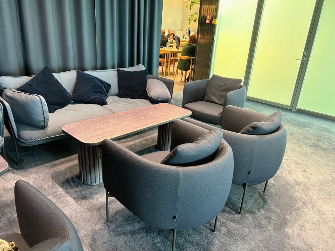 Finnair's new Platinum and business class lounges 