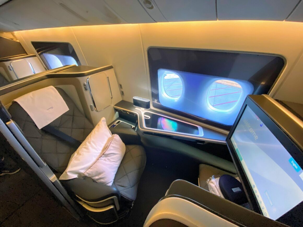 British Airways new first class suite seat overview 