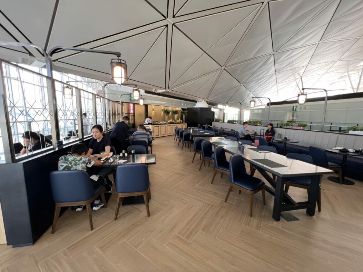 dining area at Chase Sapphire Lounge by the Club