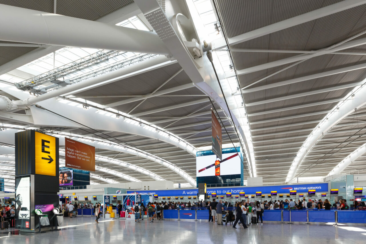 Aéroport de Londres Heathrow (LHR) au Royaume-Uni.