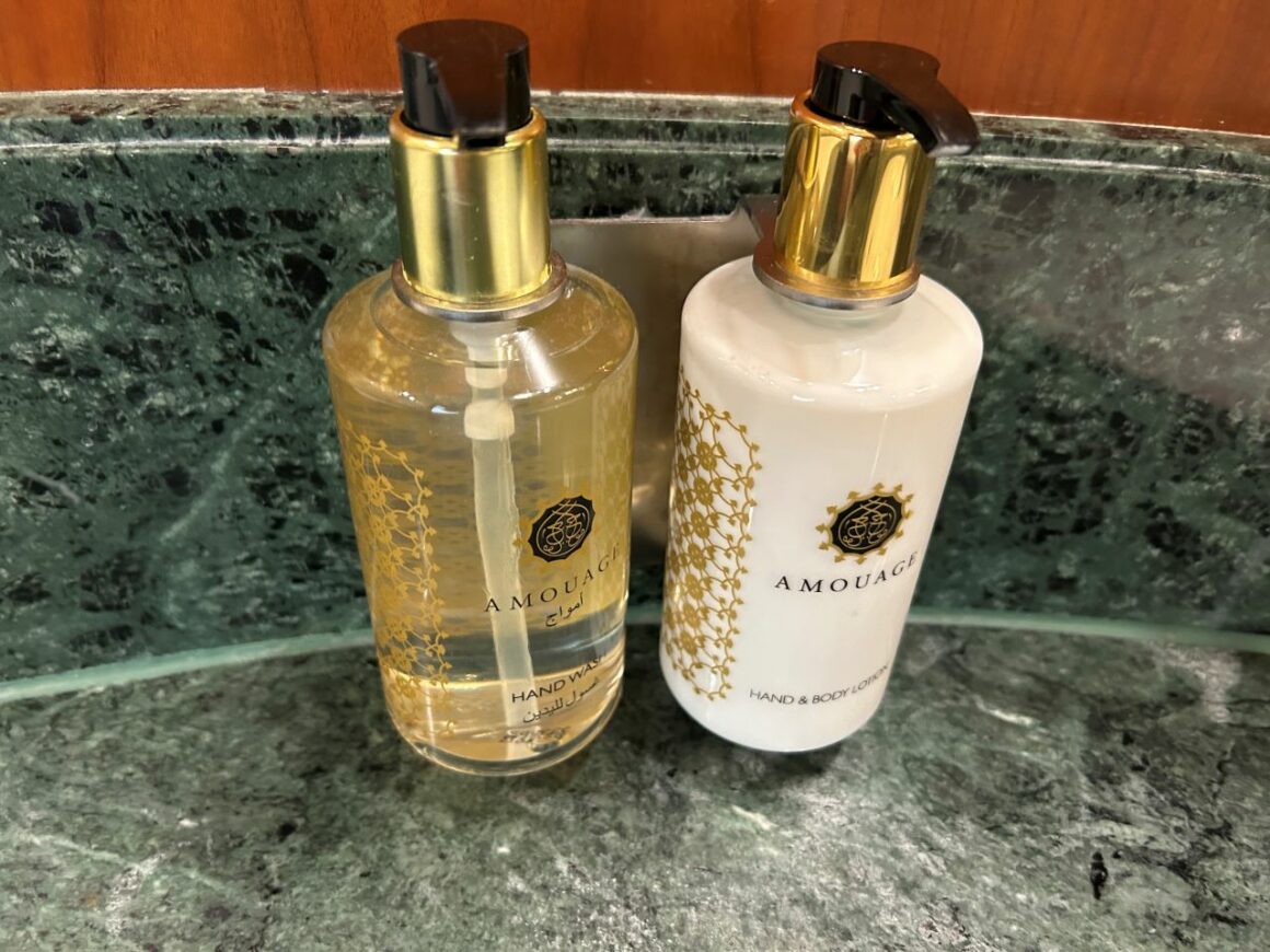 Jumeirah Emirates Tower Bathroom Amenities