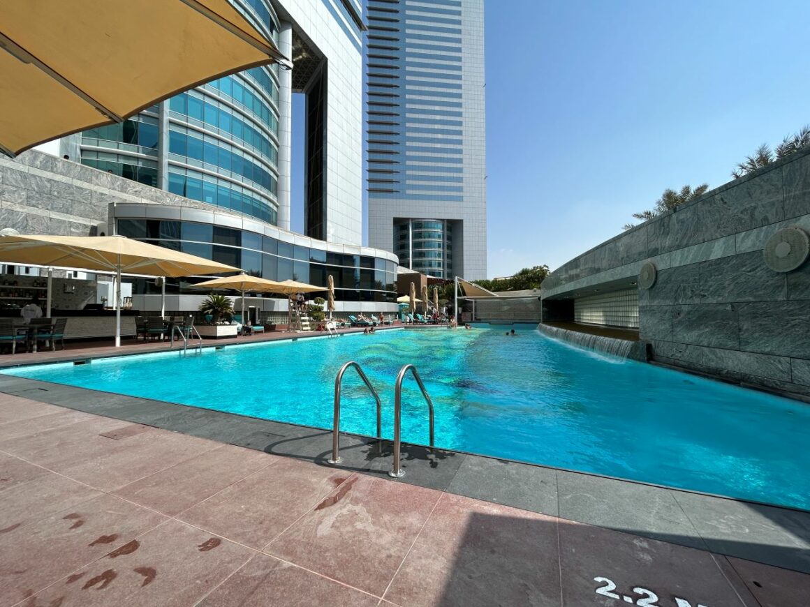 Jumeirah Emirates Tower Main Pool