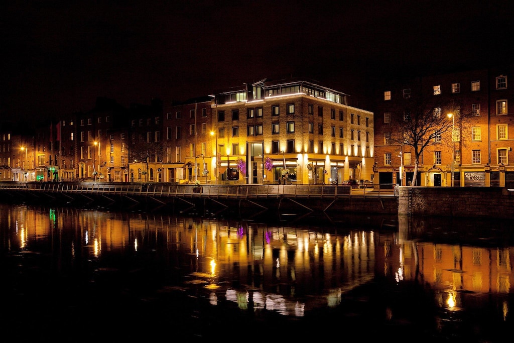 The Morrison Dublin, Curio Collection By Hilton