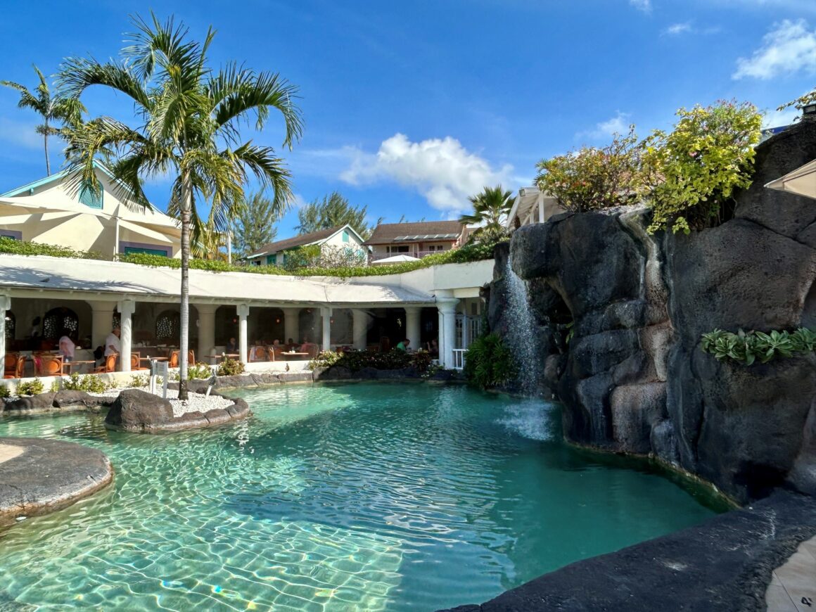 Crystal Cove pool and restaurant Barbados