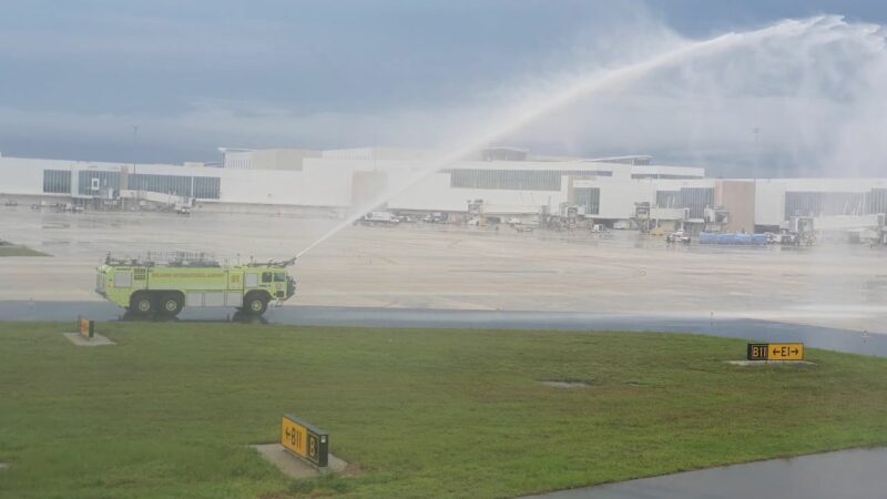 MCO WaterCannon Salute