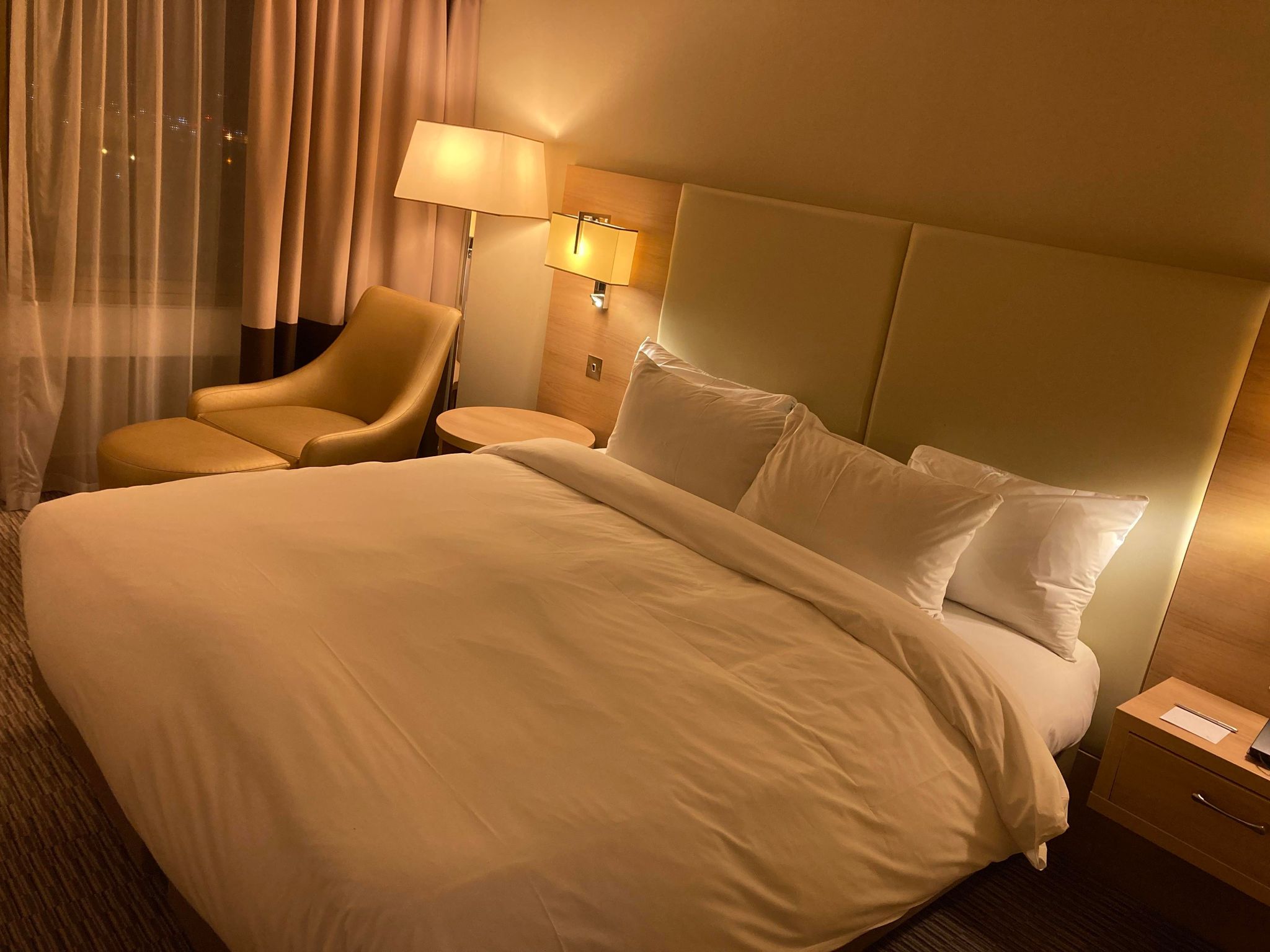 The Renaissance London The Renaissance London Heathrow Hotel Reviews - Turning left for less