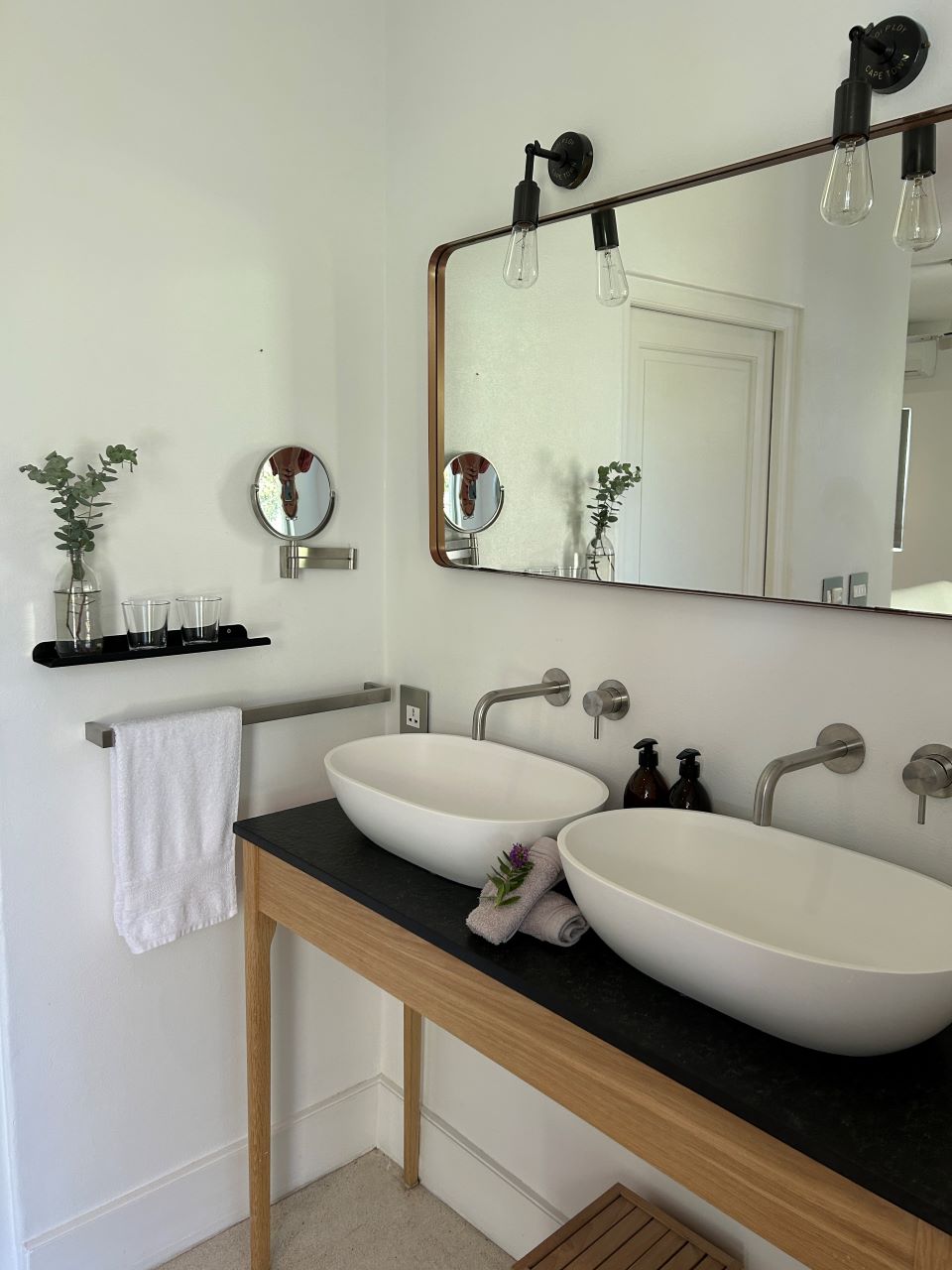 Maison Cabrière boutique hotel bathroom sink