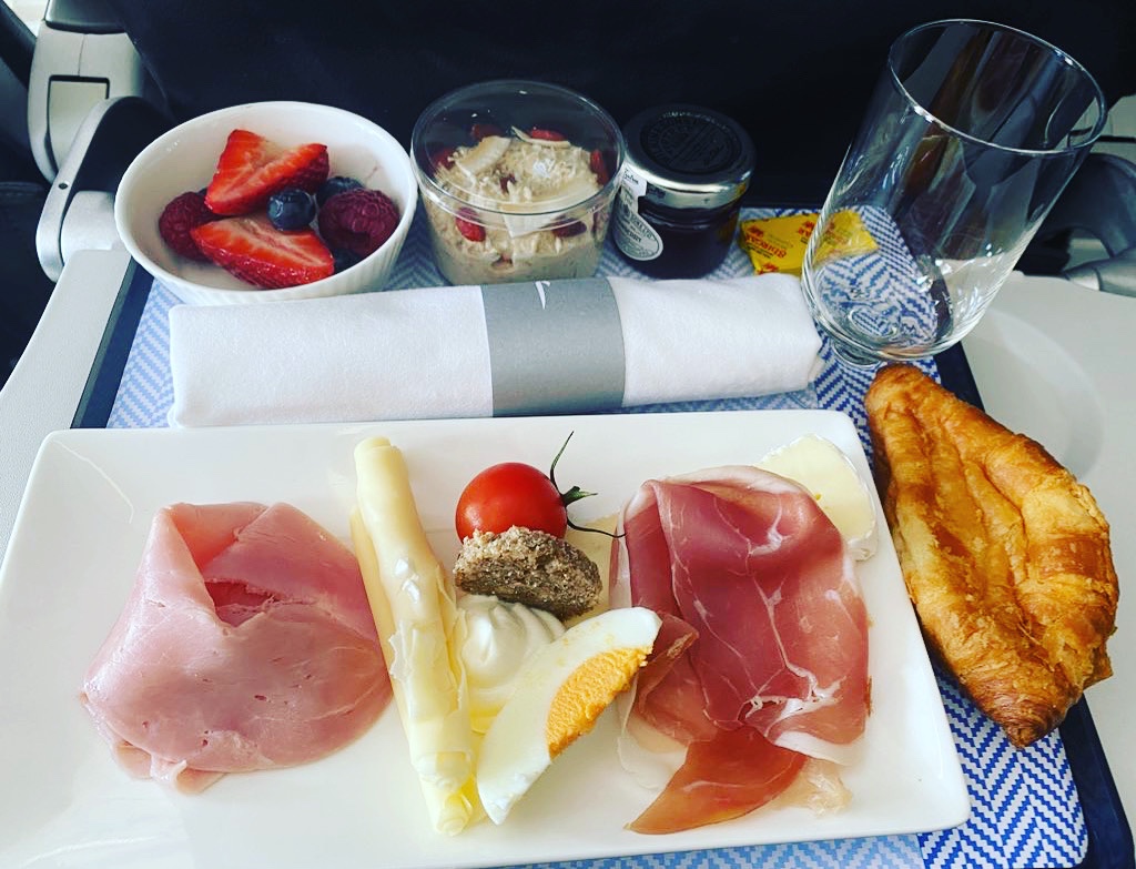 British Airways A320 Neo Club Europe continental breakfast