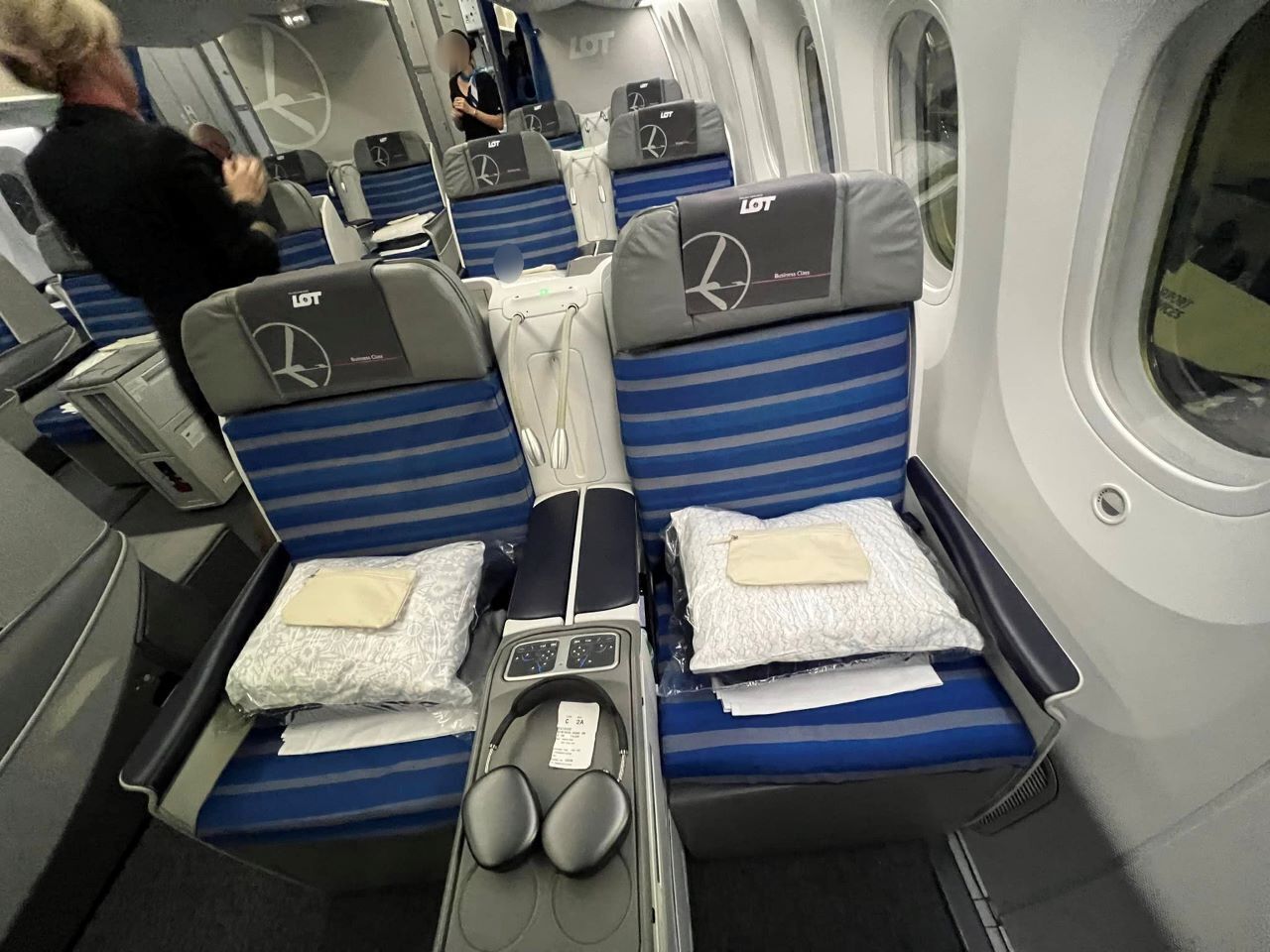 LOT Polish Airlines Business Class Seat 