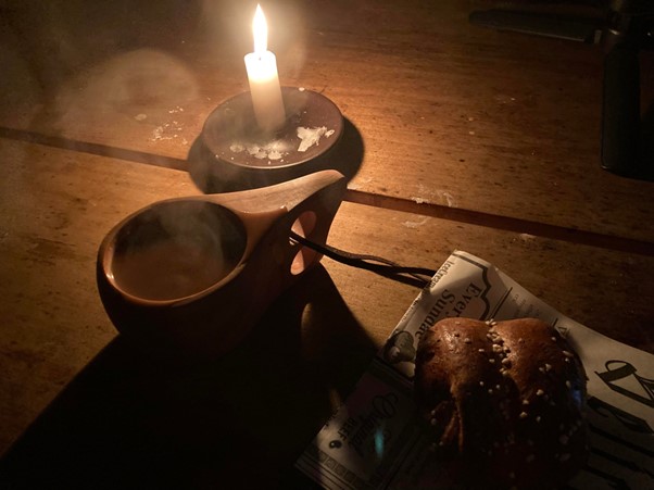 cinnamon bun in finland, coffee in finland, traditional Kota