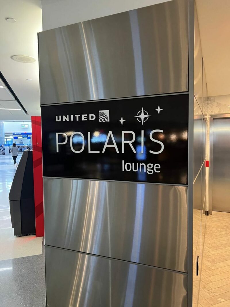 United Polaris Lounge 