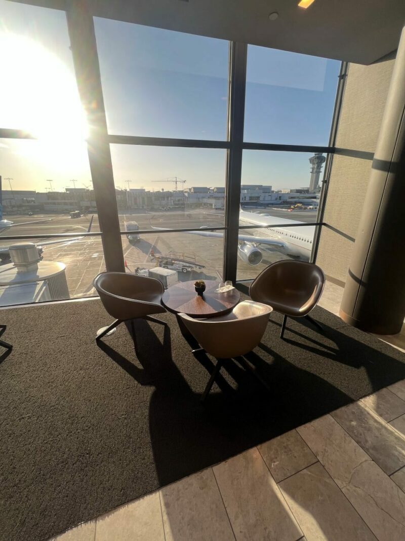 United Polaris Lounge interiors 