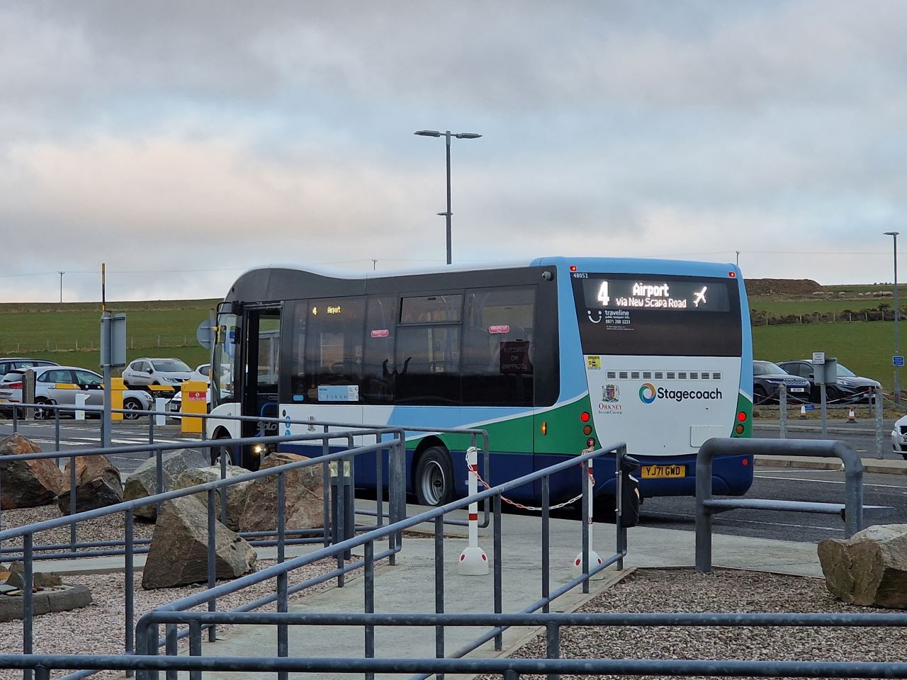 Airport Shuttle Bus 