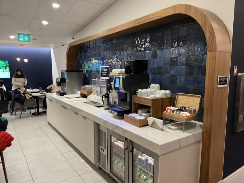 Beverage area at Air France's new lounge at Montreal Airport 
