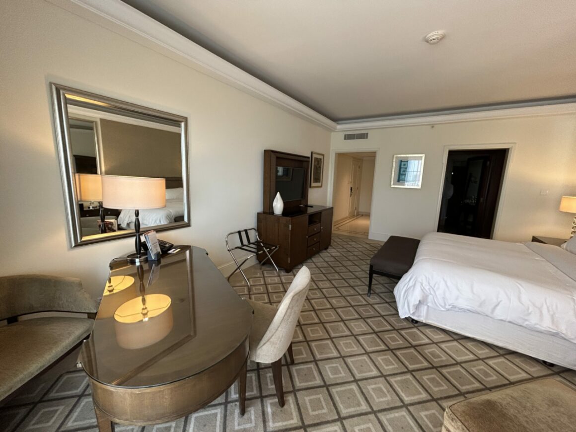 Westin Mina Seyahi Beach Resort room inside 