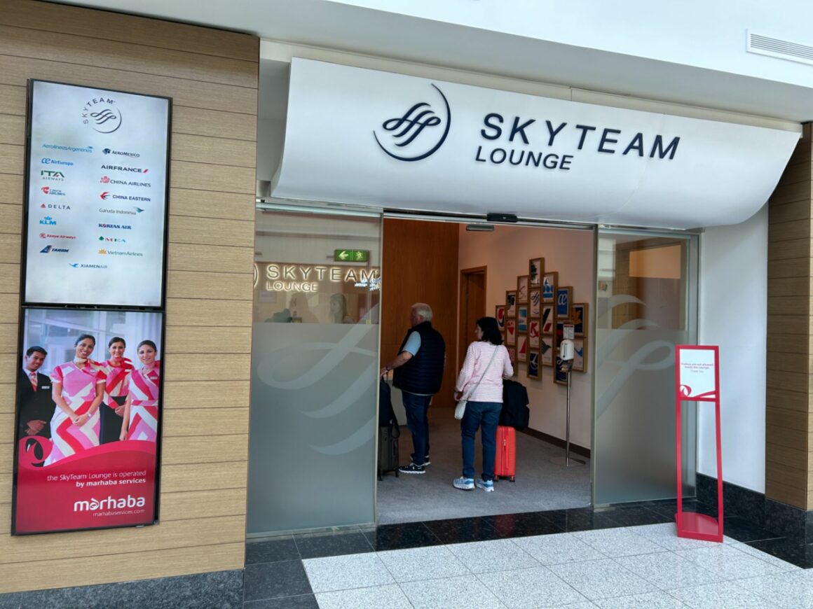 SkyTeam Lounge 