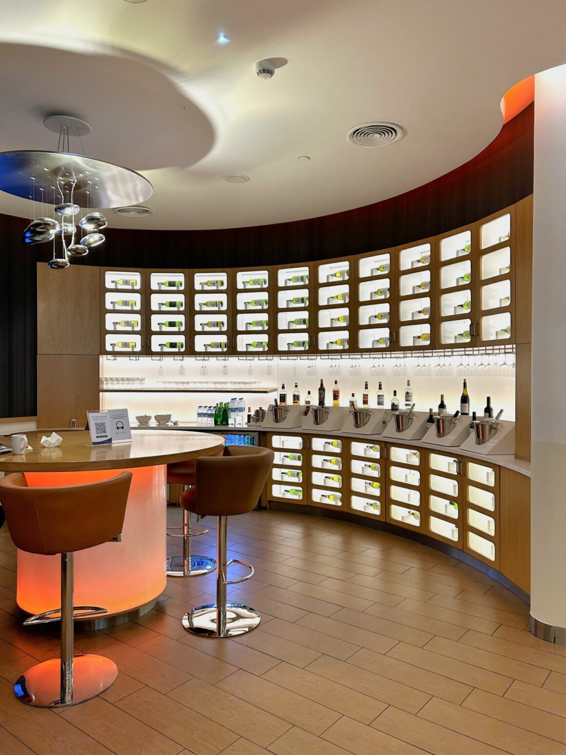 SkyTeam Lounge winery 