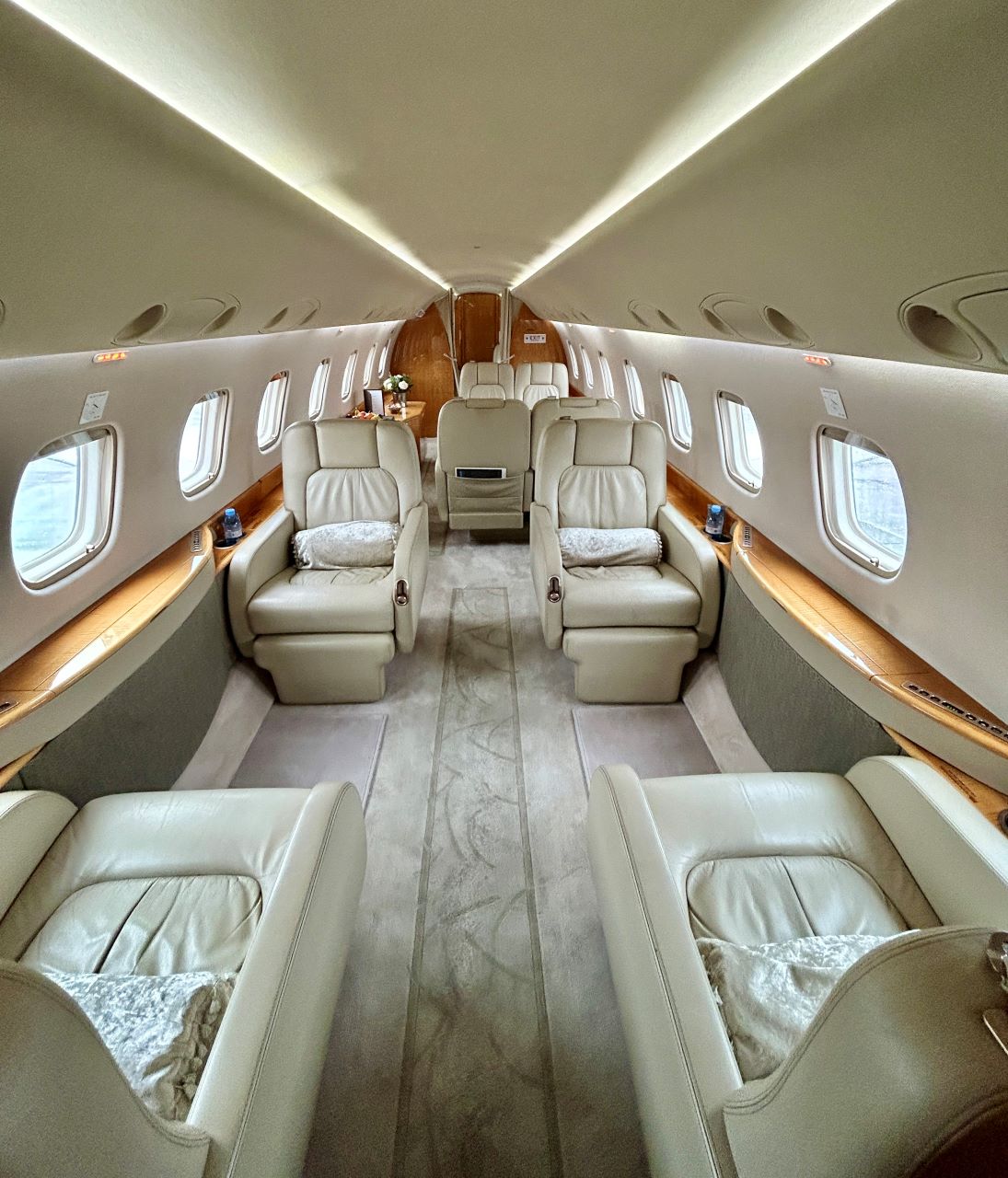 Private jet empty leg with Luxaviation 