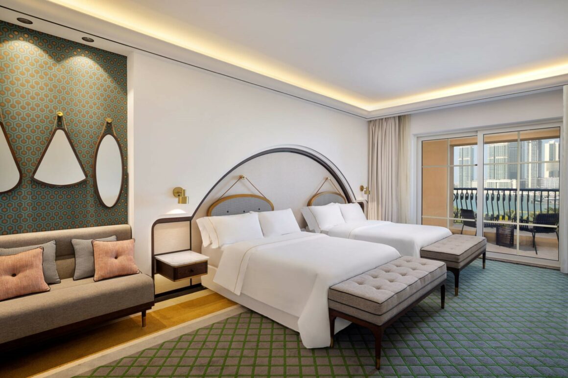 Double bed Westin Mina Seyahi Beach Resort 