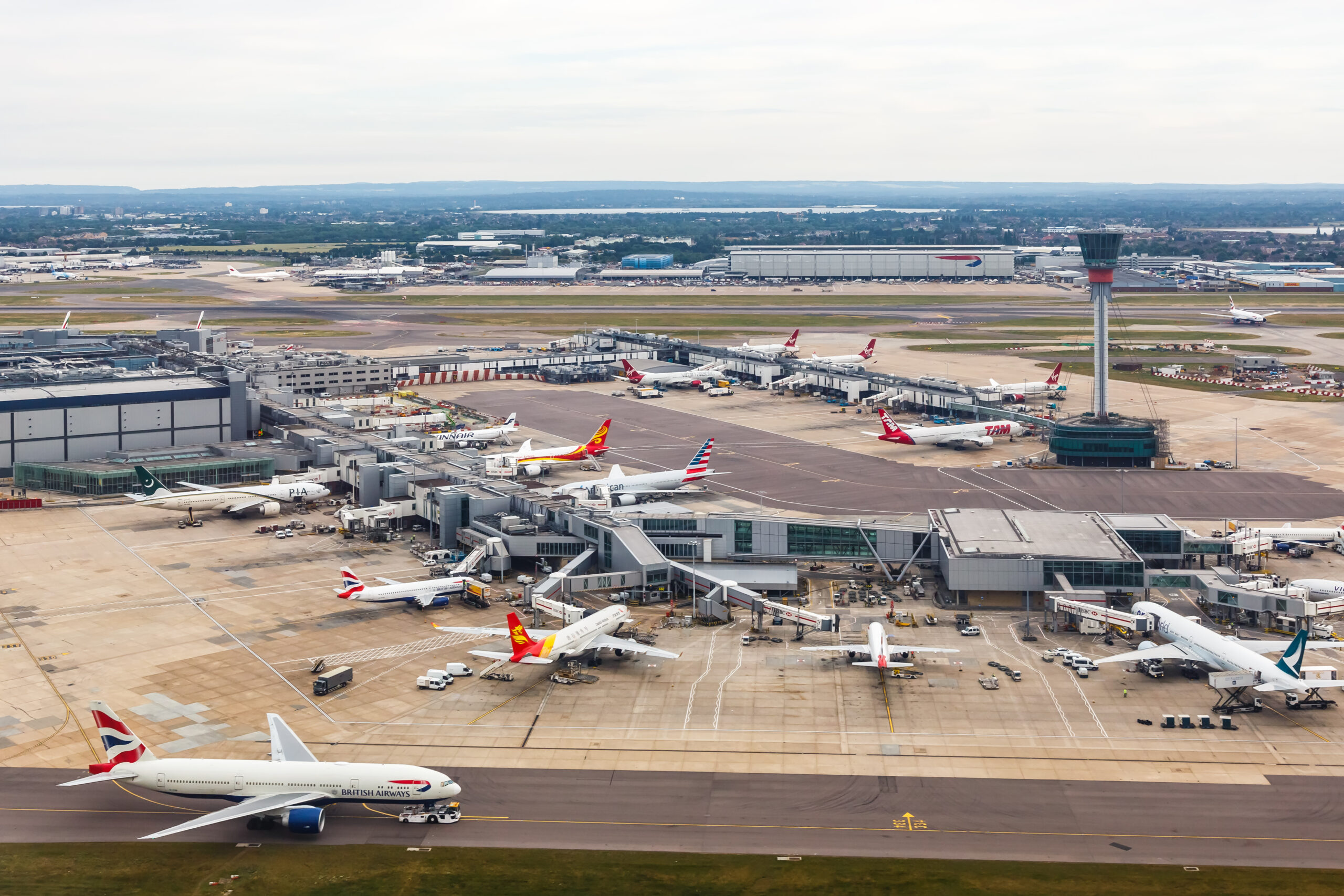 Heathrow T3 terminal aerial