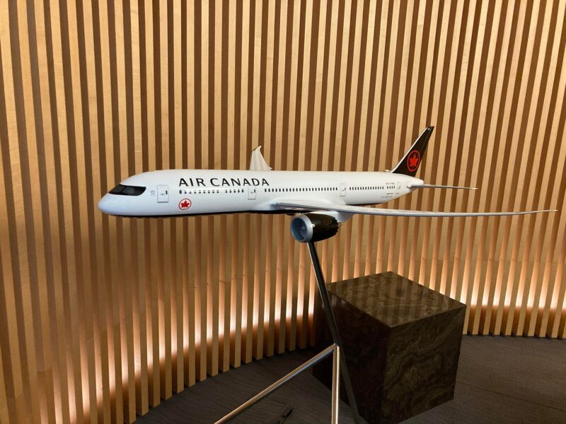 air canada lounge, heathrow terminal 2, air canada, model plane