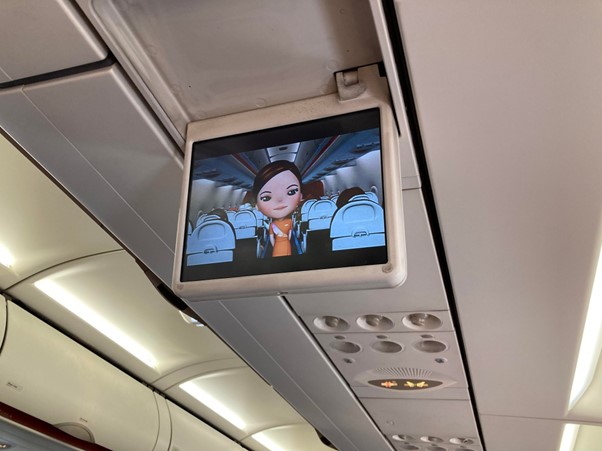 safety briefing, safetu video, thaismile, thai airlines