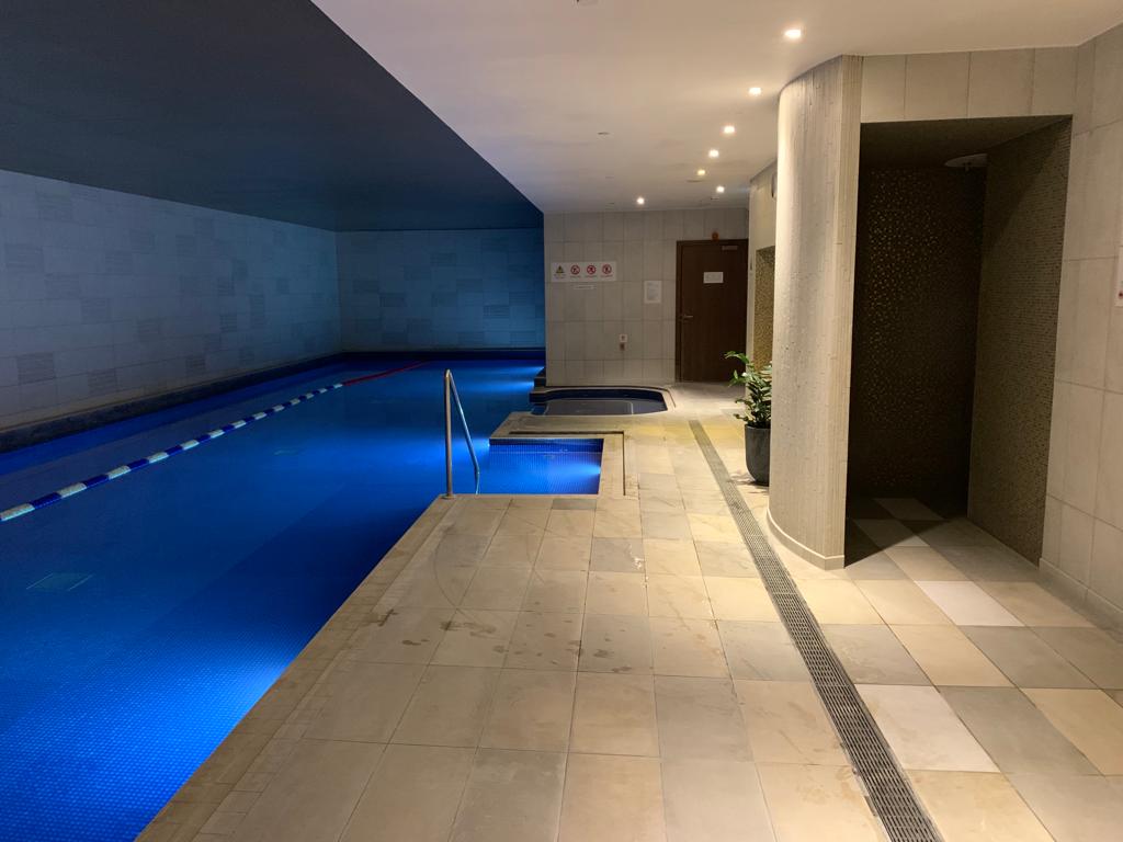 Bournemouth – Hilton AND Marriott Inside Pool