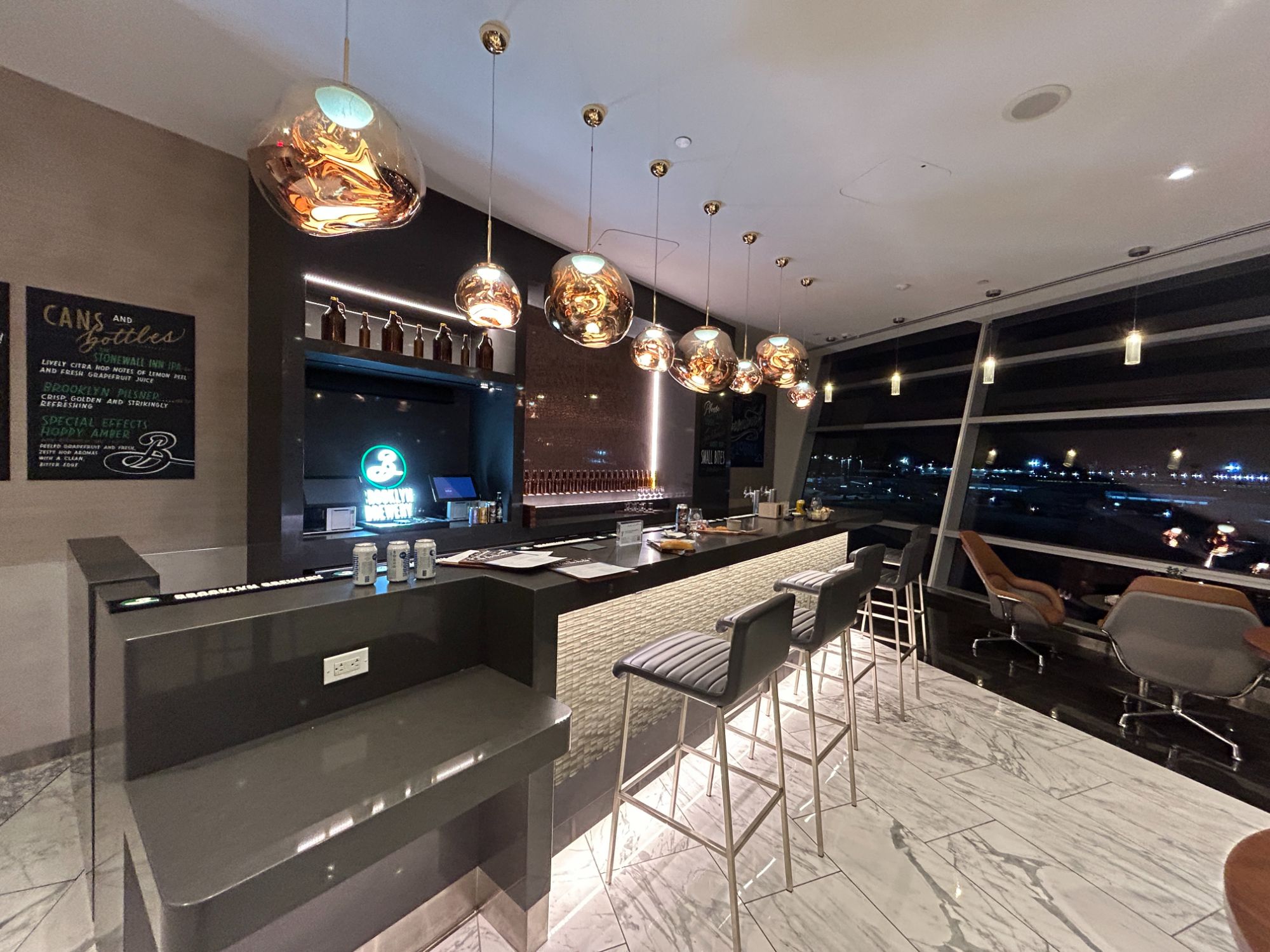 Brew Bar at Greenwich lounge T8 New York JFK