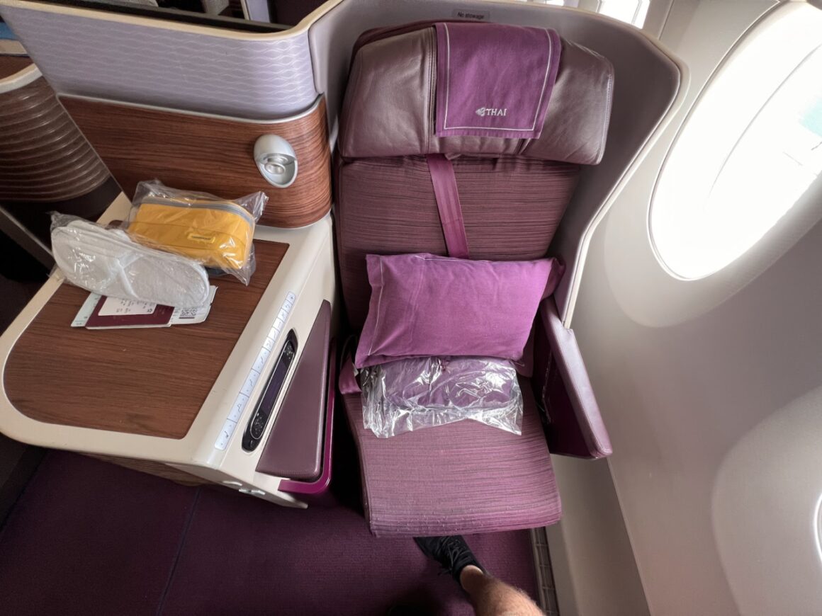 Thai Airways Royal Silk A350 Business Class Storage