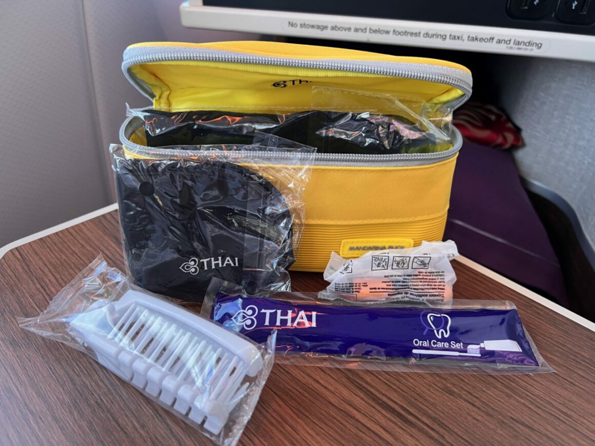 Thai Airways Royal Silk A350 Business Class Amenity