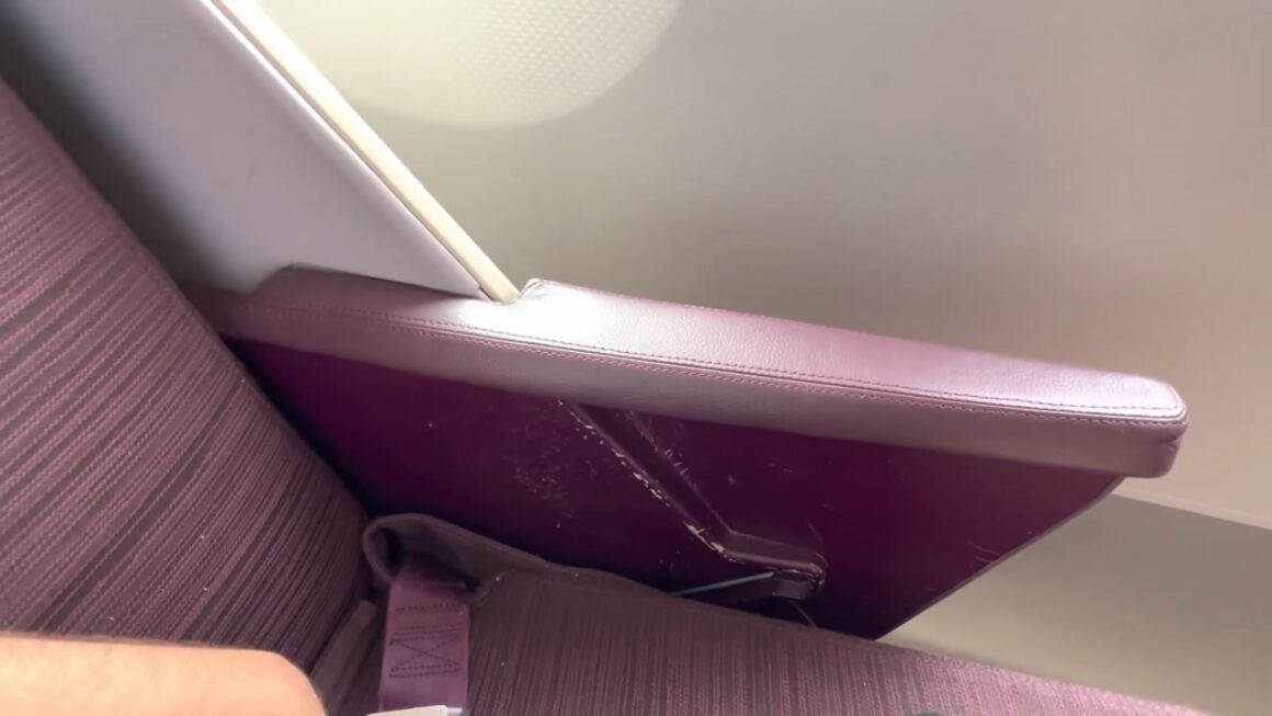 Marks at Thai Airways Royal Silk A350 Business Class Seat 