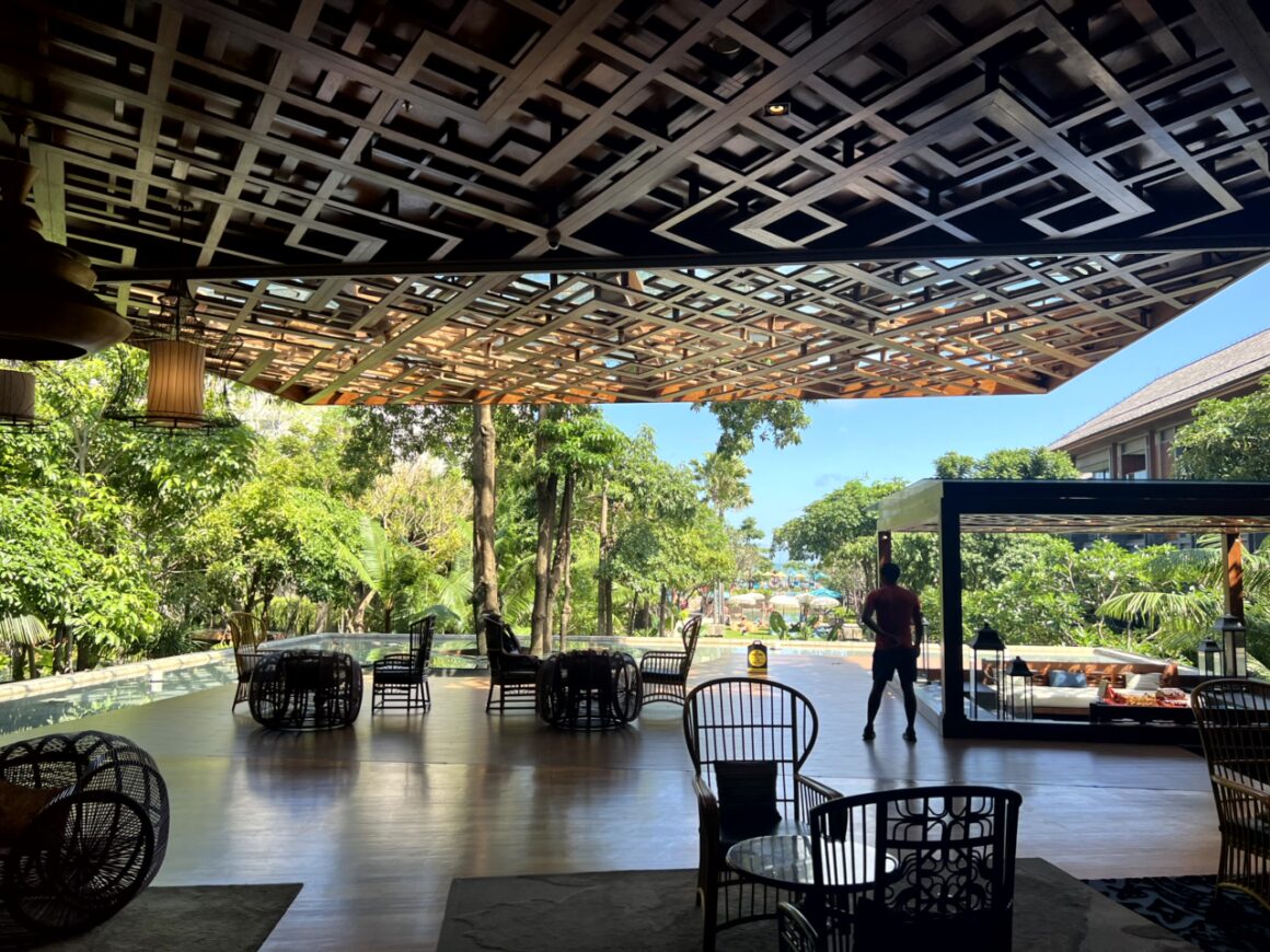 Hotel Indigo Bali Seminyak Resort Exterior