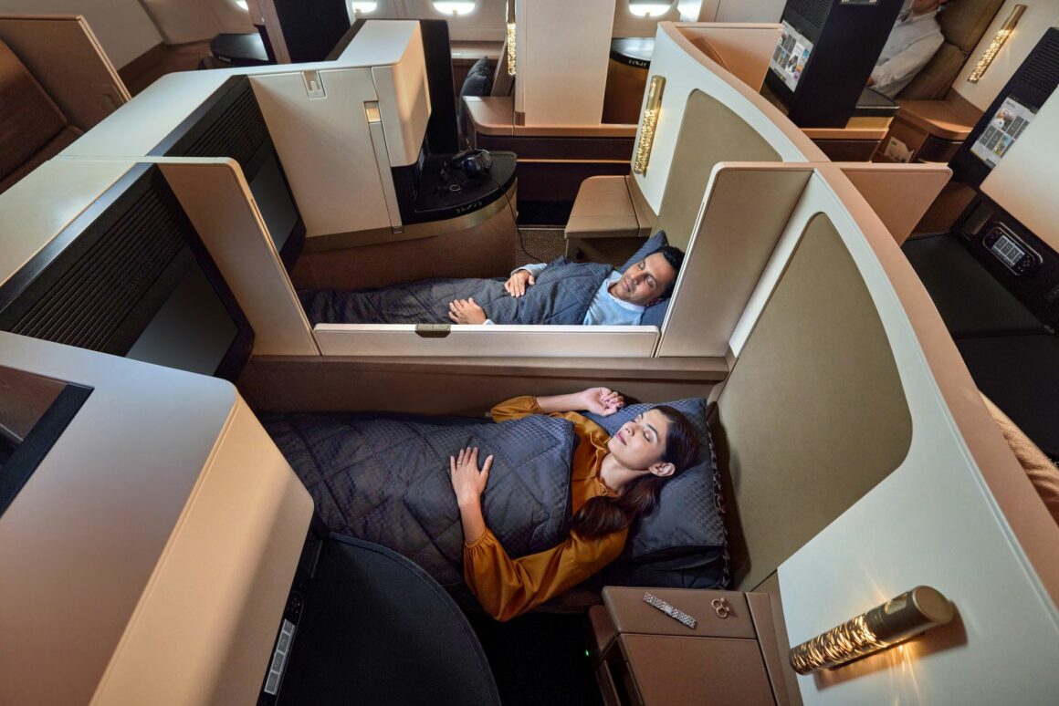 a380 etihad business studio