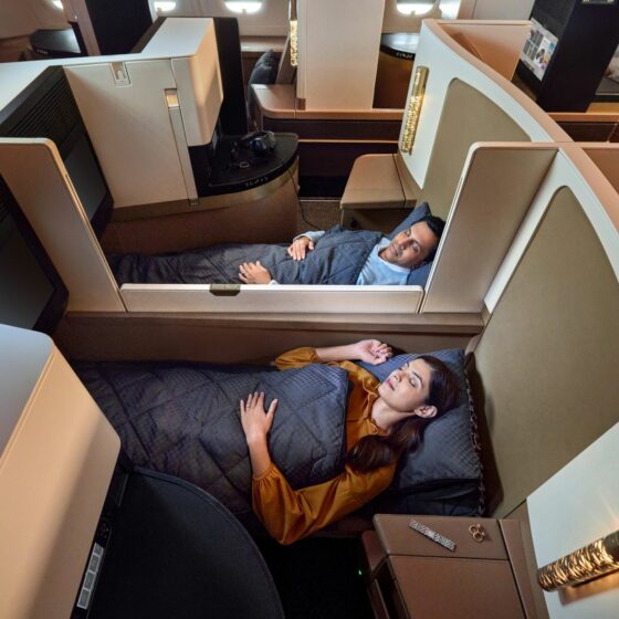 a380 etihad business studio