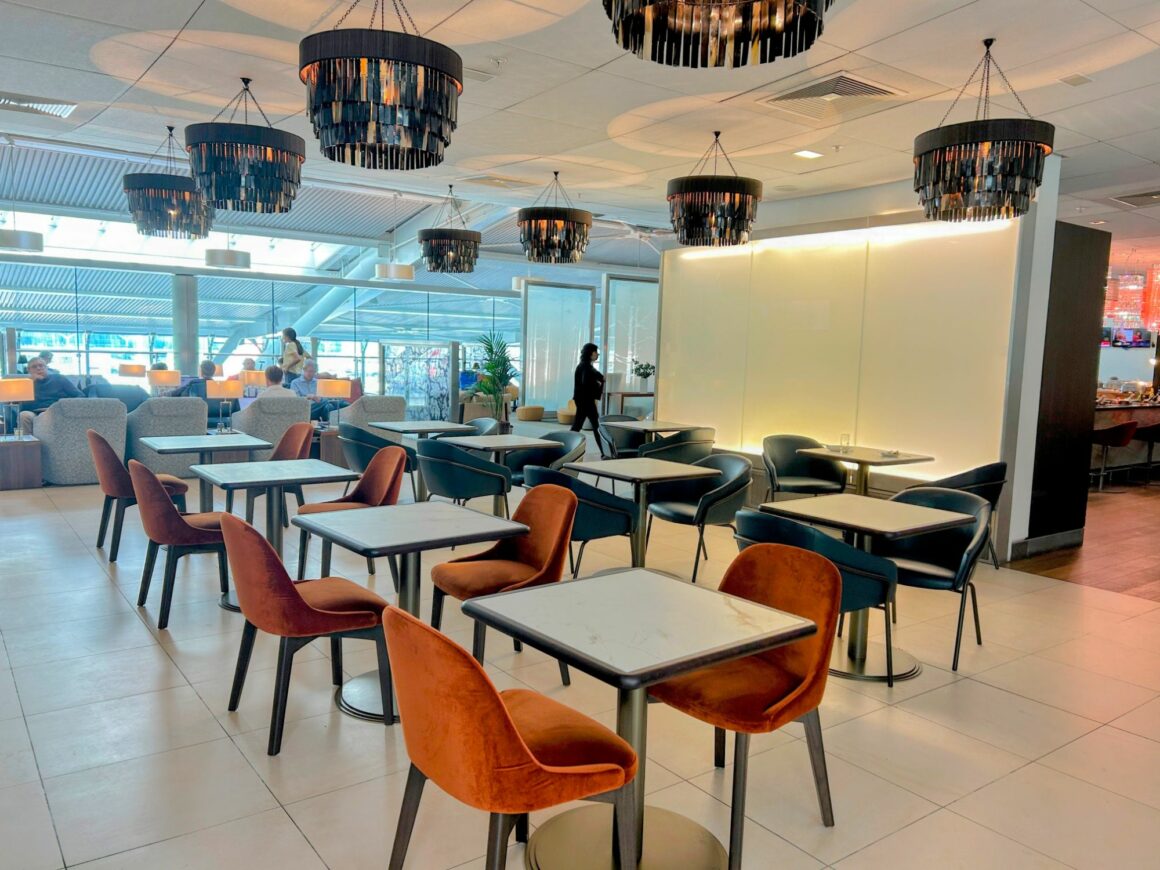 British Airways - Main Lounge Area