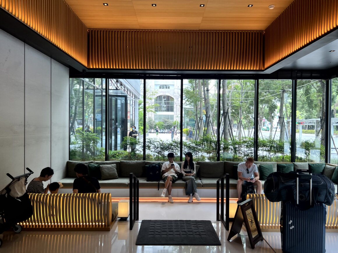 MGH Mitsui Garden Hotel Inside