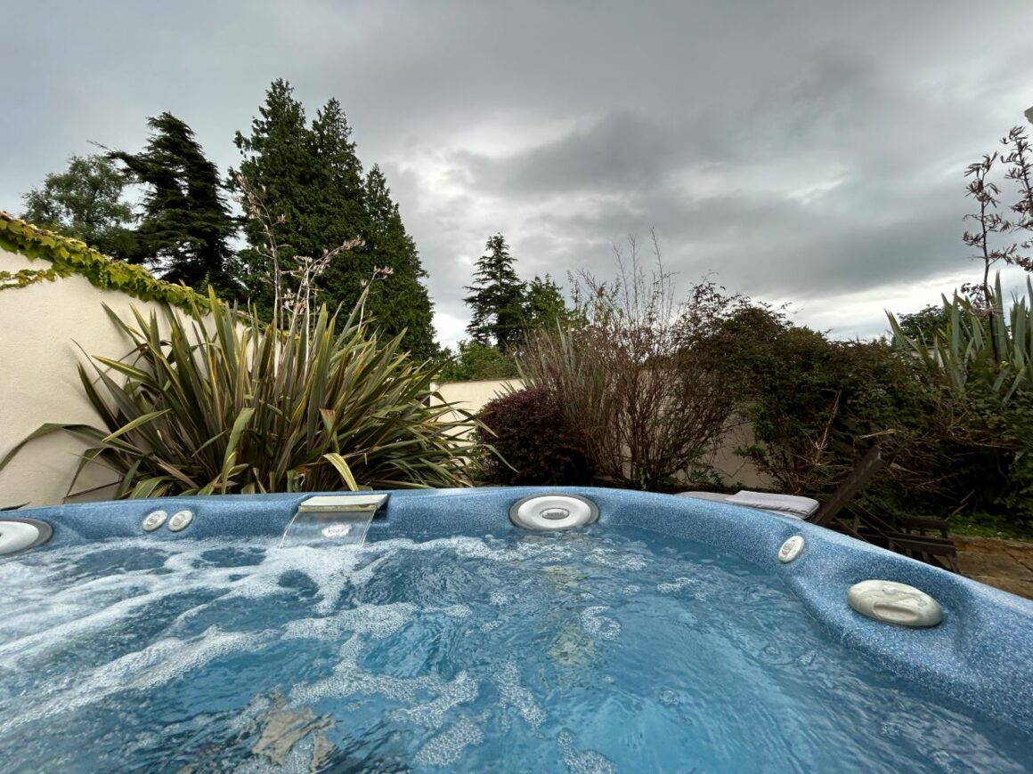 Isle of Eriska Jacuzzi