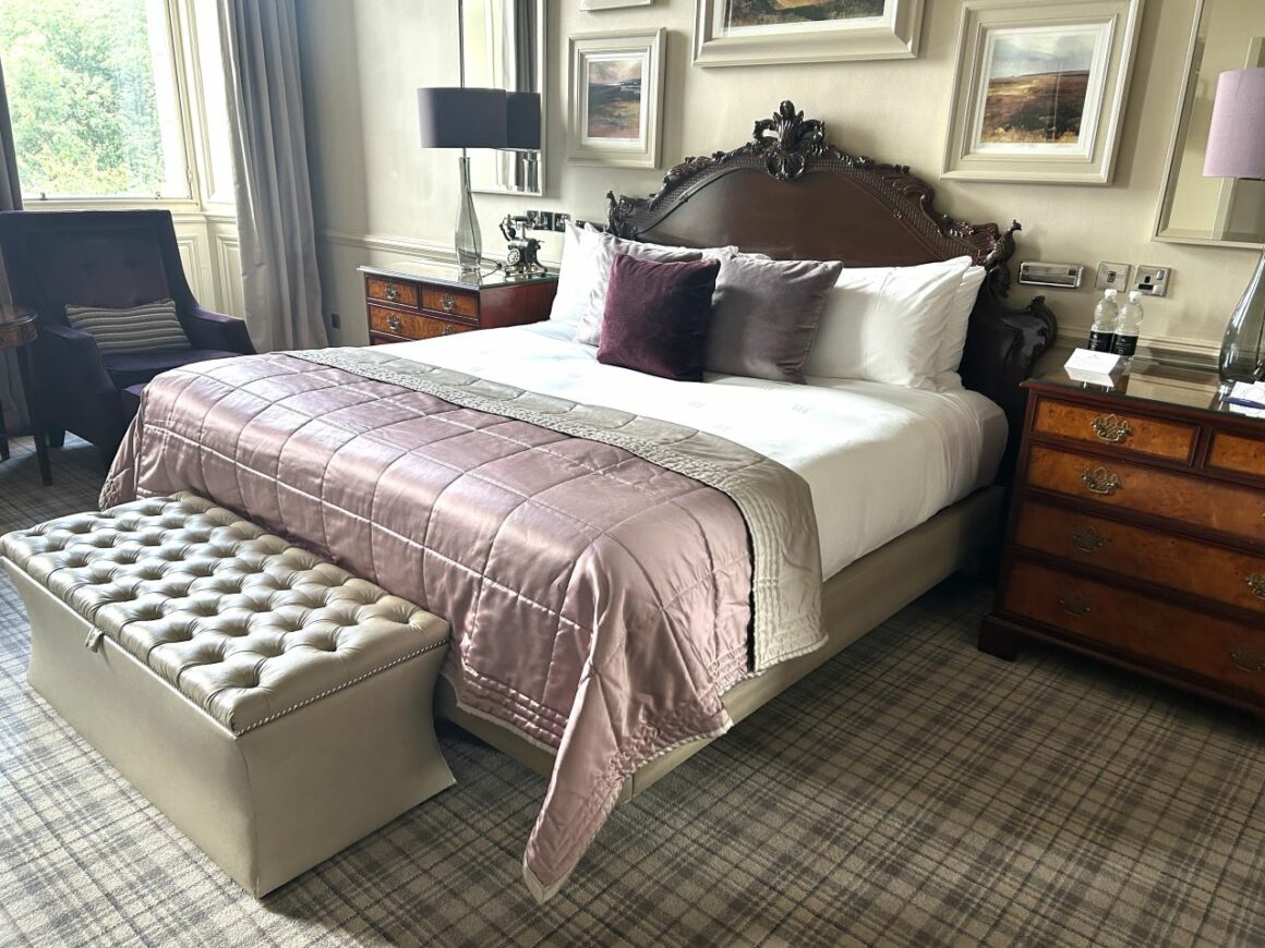 The waldorf astoria edinburgh The caledonian bedroom 