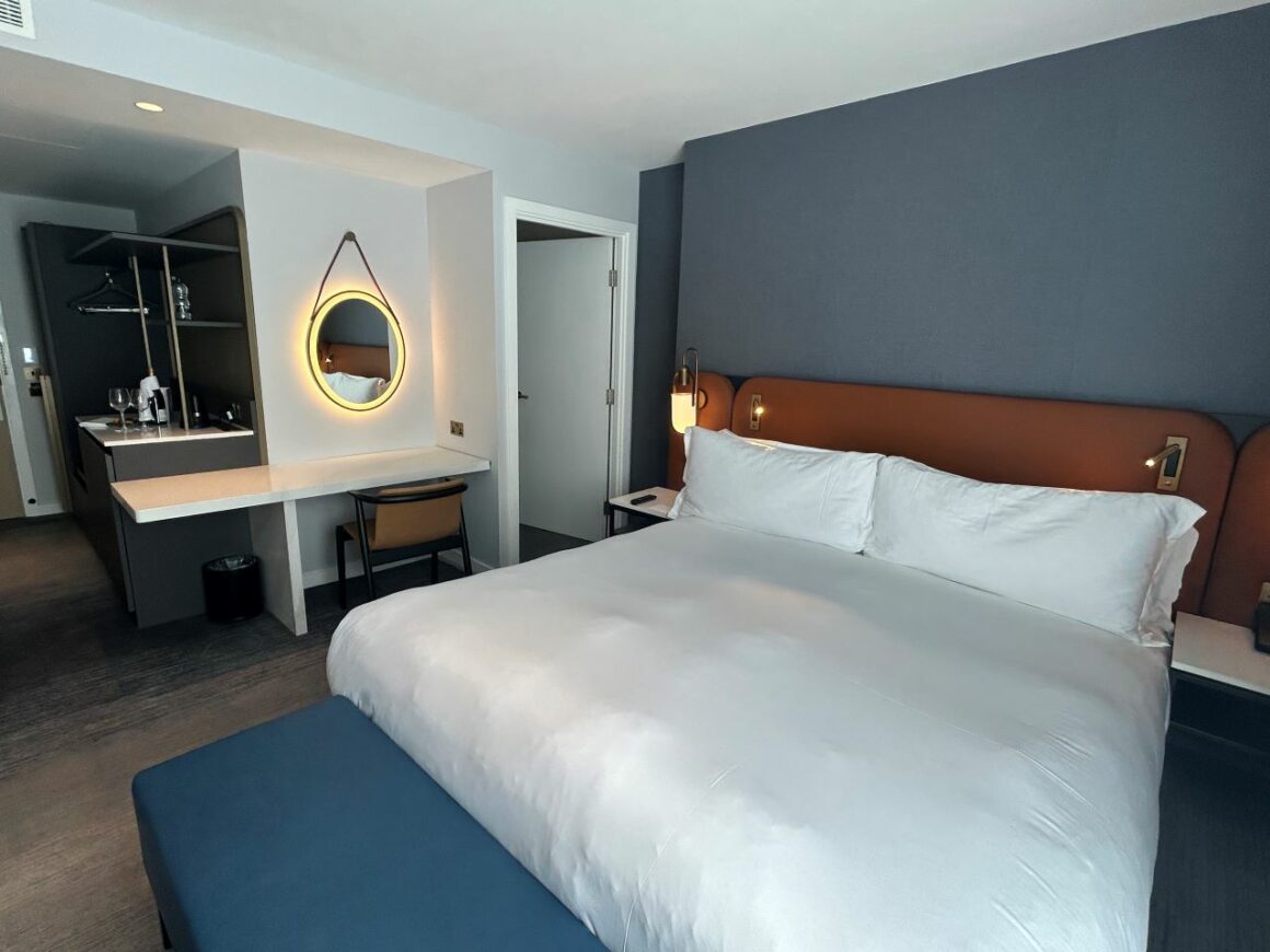 Hyatt Regency London Stratford Bed