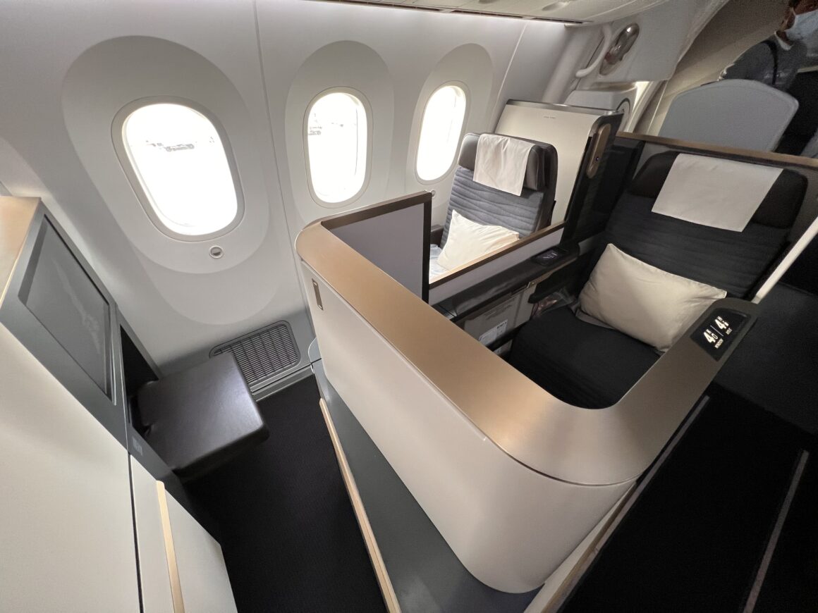 Gulf Air Business Class whole seat