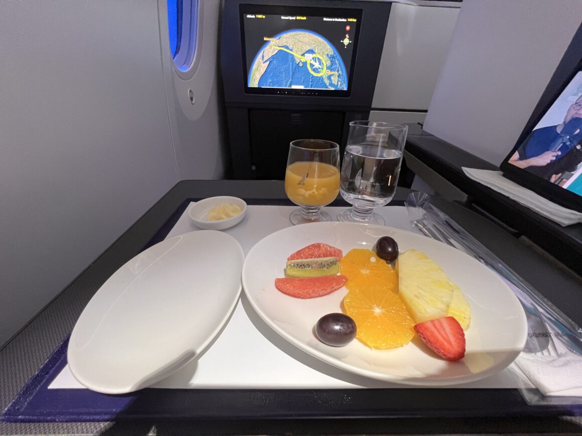 Gulf Air Business Class fruit