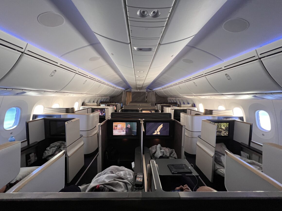 Gulf Air Falcon Gold Business Class cabin